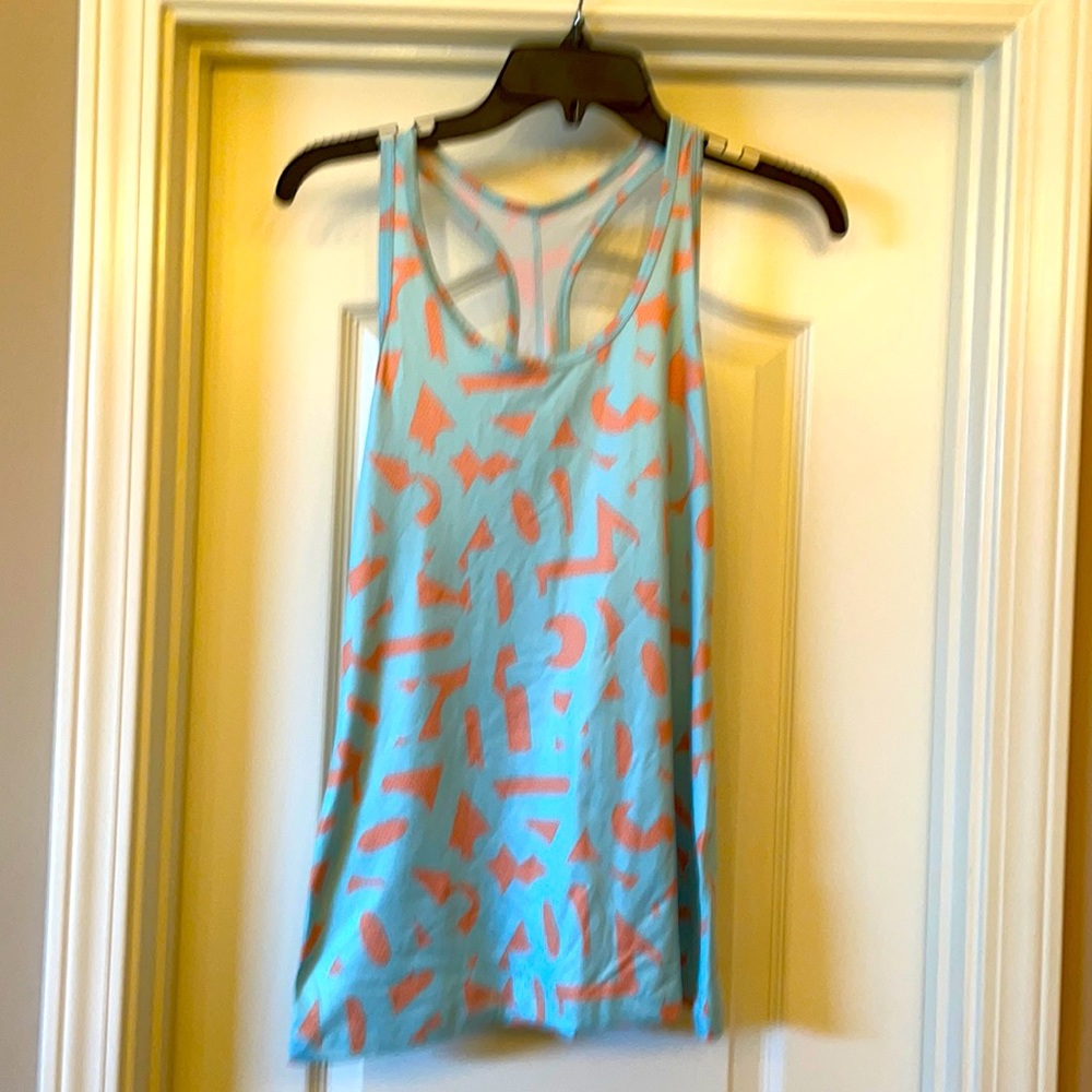 Nike tank